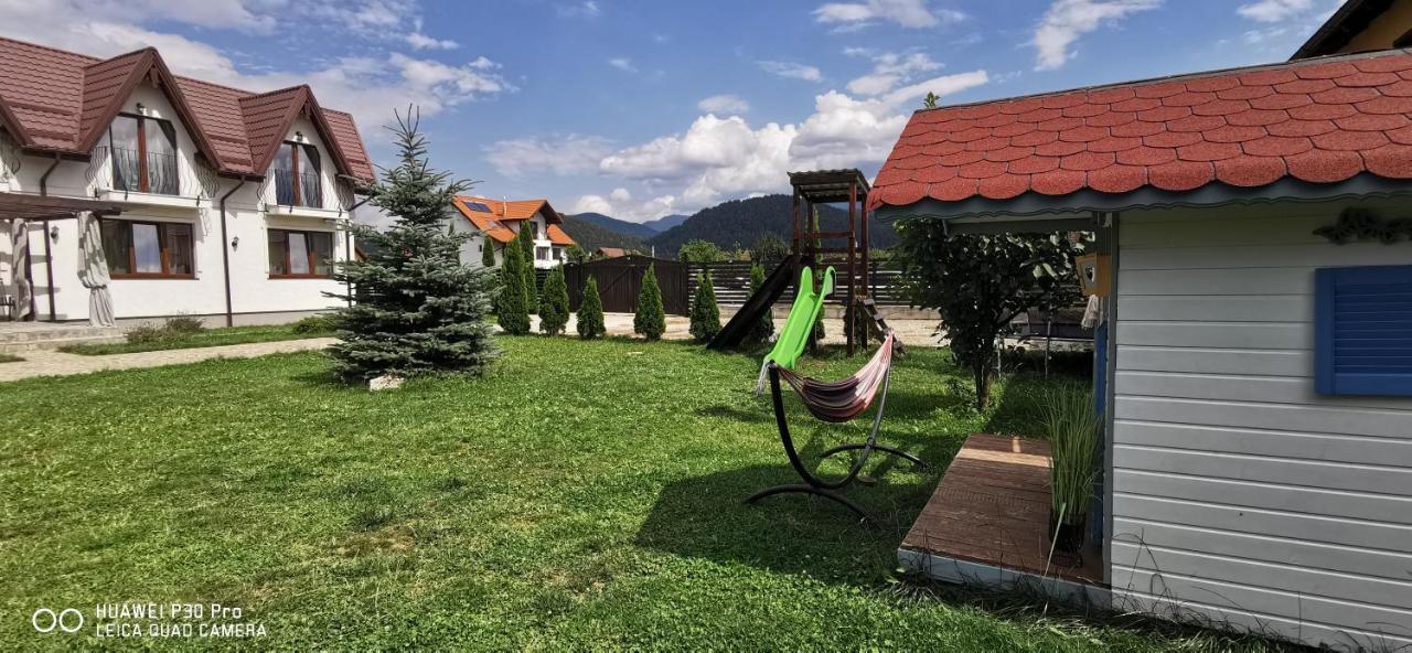 Hotel Casa Stefu Rîşnov Esterno foto